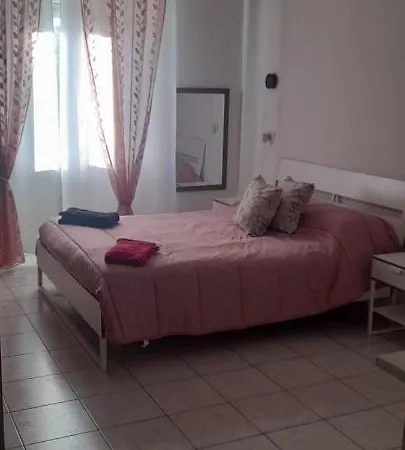 Appartement Bellissimo Alloggio Vicino Metro Bengasi,lino House *