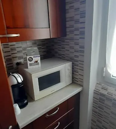 Apartment Bellissimo Alloggio Vicino Metro Bengasi,lino House *