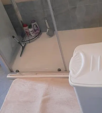Apartment Bellissimo Alloggio Vicino Metro Bengasi,lino House Turin