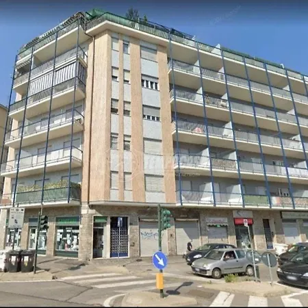 Bellissimo Alloggio Vicino Metro Bengasi,lino House * Turin